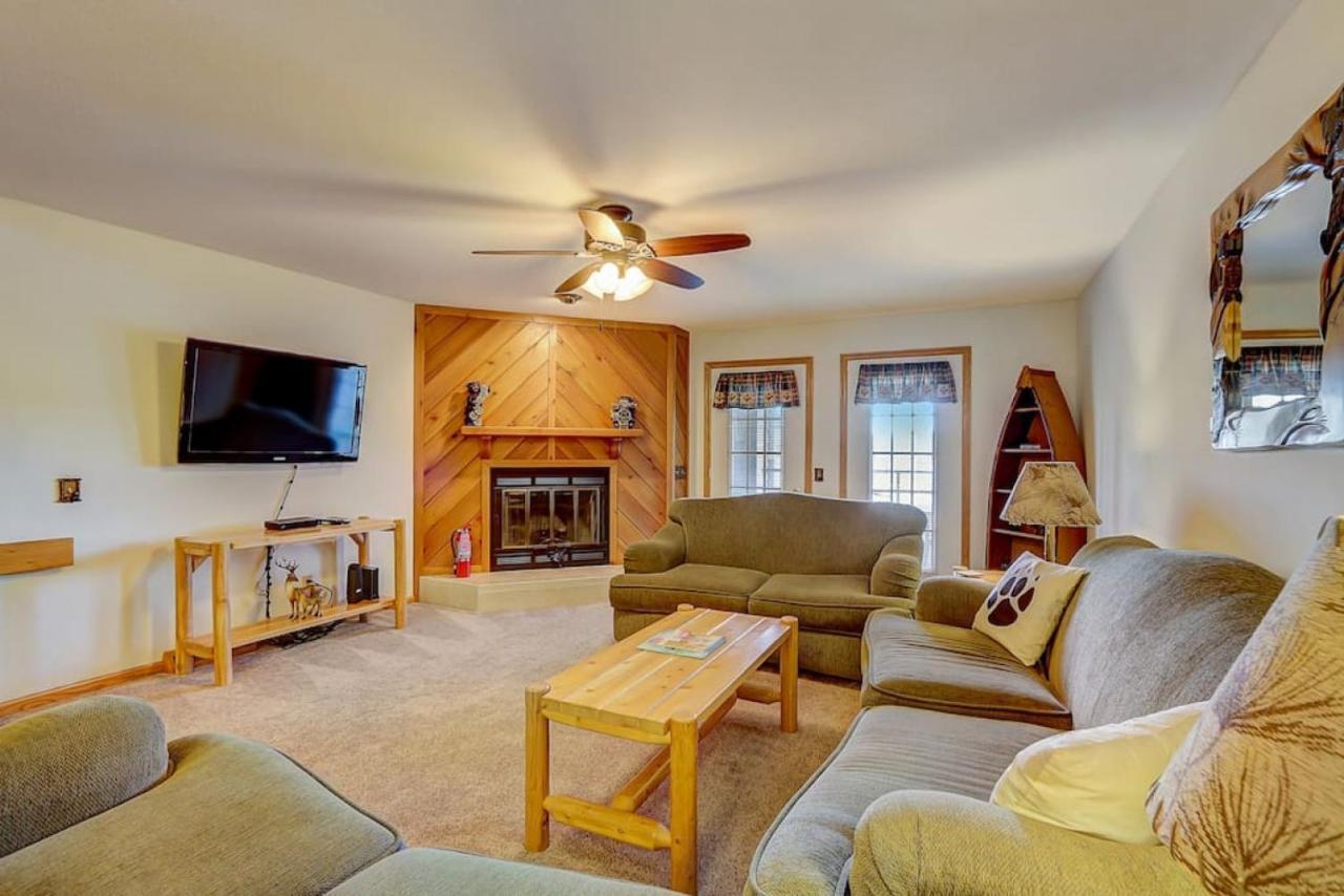 Brown Family Condo For Families Golf Trips And Girls Getaways Висконсин Делс Экстерьер фото